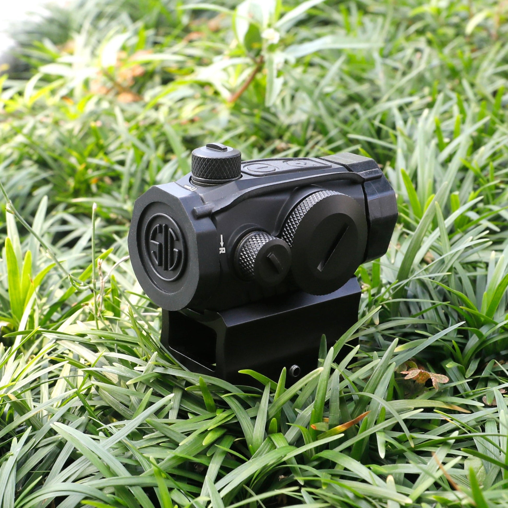 McJ 1x20 Red Dot Sight – Top Profile Angle